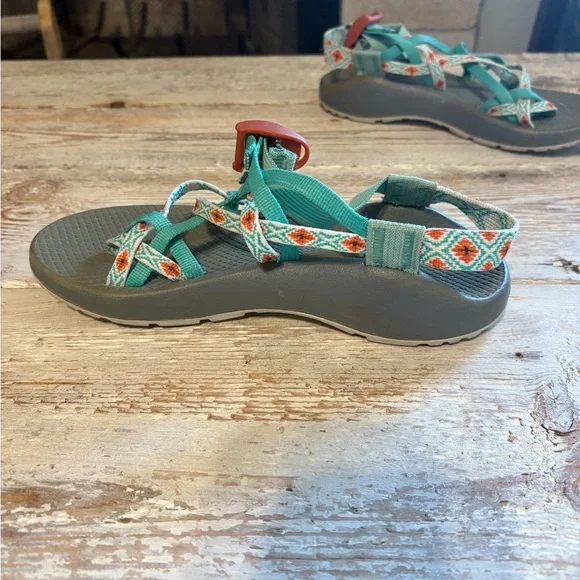 Women’s Adjustable Chaco Sandals - Picture 3 of 7